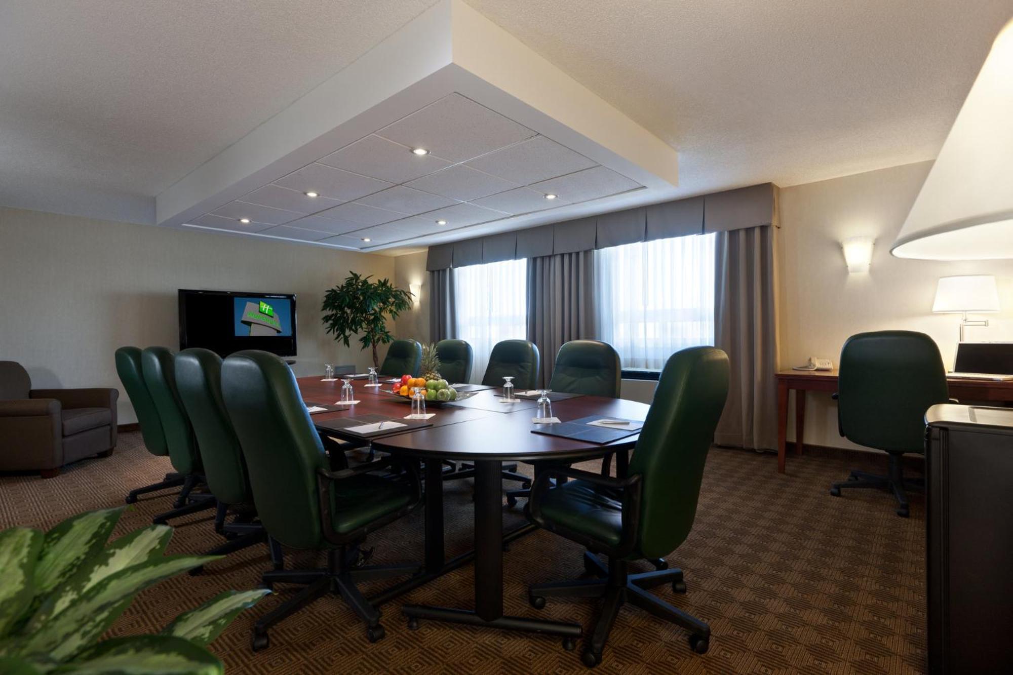Holiday Inn Laval Montreal By Ihg Exterior foto