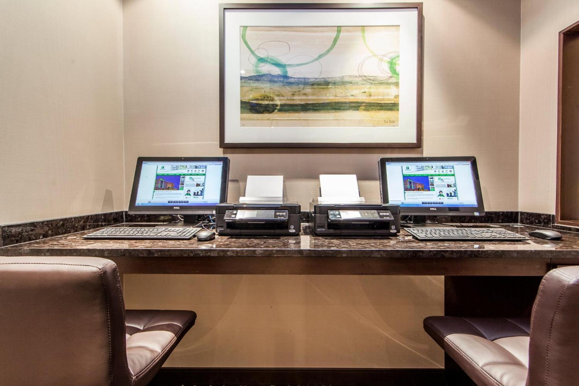 Holiday Inn Laval Montreal By Ihg Exterior foto